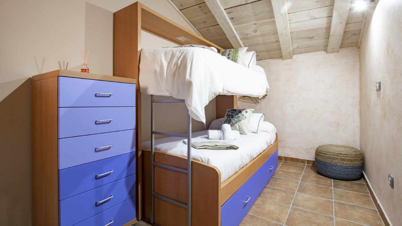Atico Con Vistas En Albentosa La Torre Lägenhet Exteriör bild